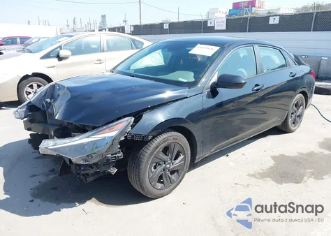 2022 Hyundai Elantra Sel z USA, uszkodzony, nr VIN KMHLS4AG9NU241500